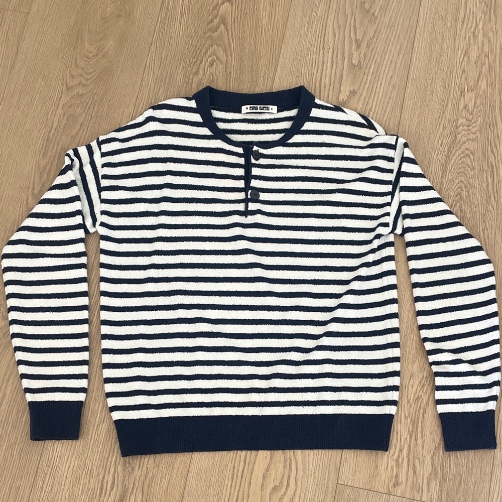 Ciao Lucia Women's Navy and White Striped Sweater